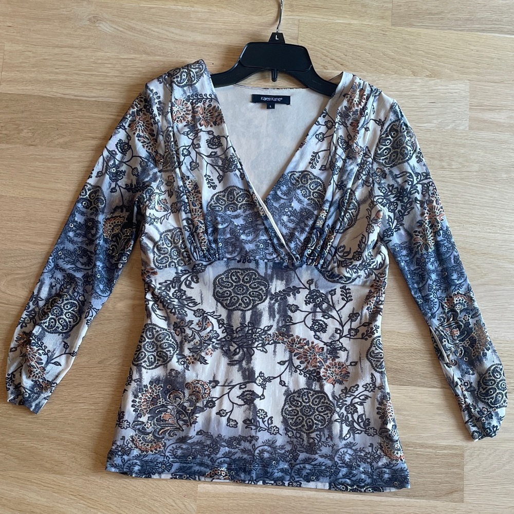 Karen Kane Beige and Blue Floral V-Neck Blouse